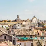Exclusive City Views From A Sunny Attic Apartment!