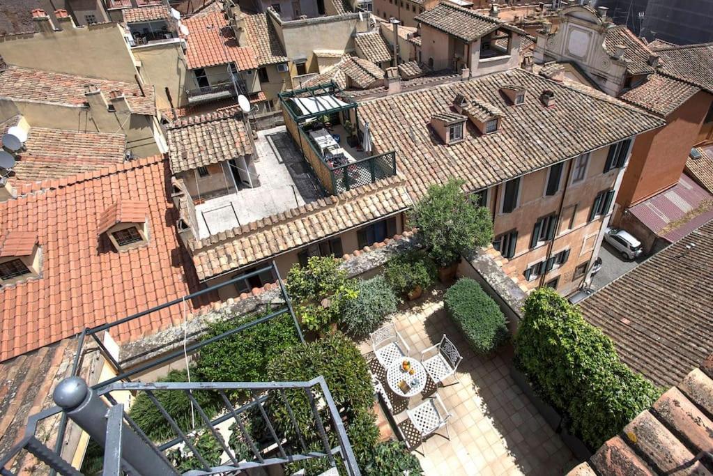 Apartment Exclusive Views From A Sunny Attic Apartment!